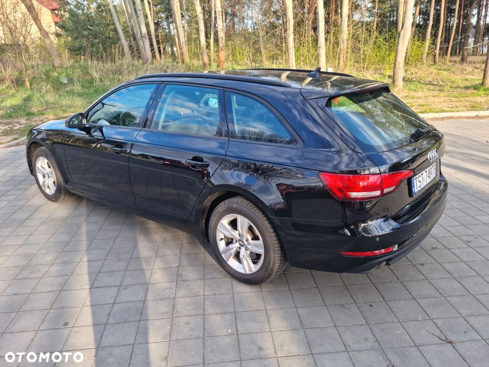 Audi A4 Avant 2.0 TDI - 10