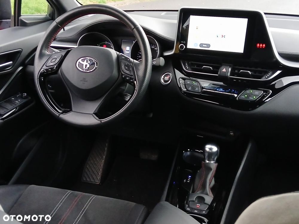 Toyota C-HR 2.0 Hybrid GR Sport - 24
