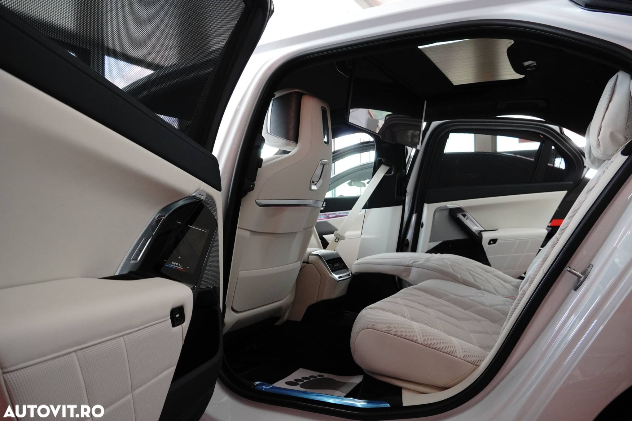 BMW Seria 7 - 12