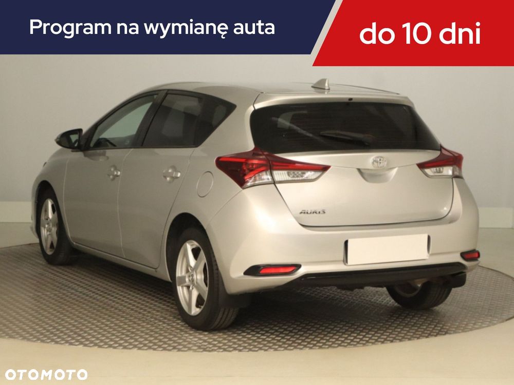 Toyota Auris - 6