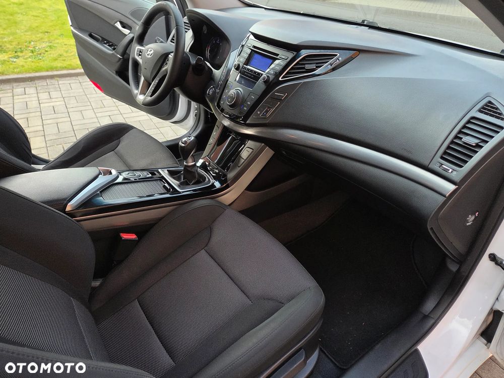 Hyundai i40 - 19