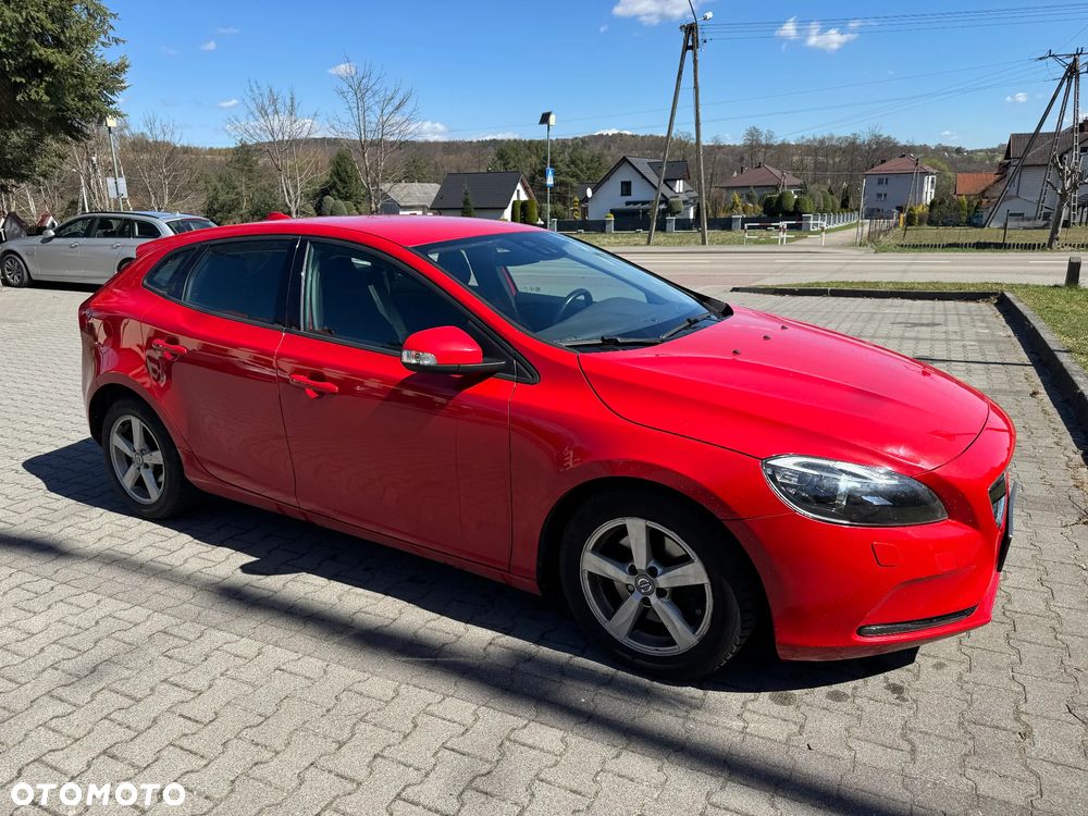 Volvo V40 T3 Kinetic - 4