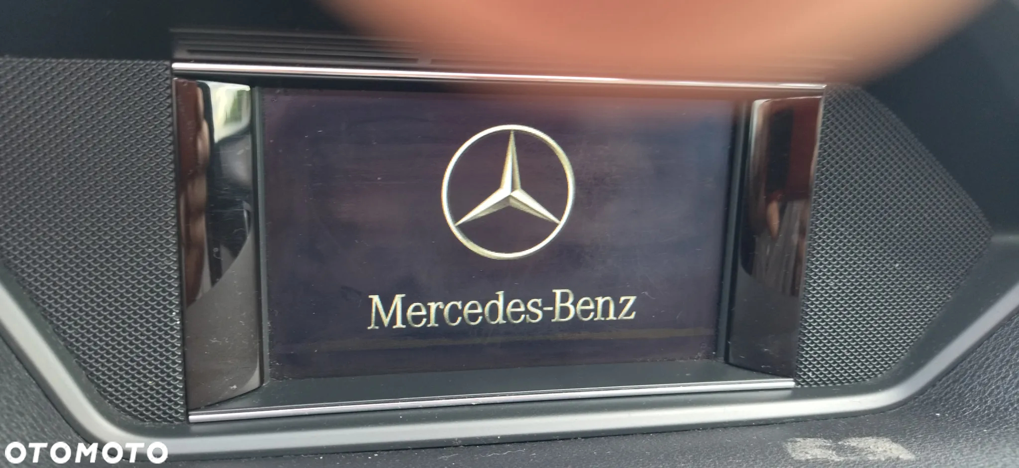 Mercedes-Benz Klasa E 200 CDI BlueEff Avantgarde - 31