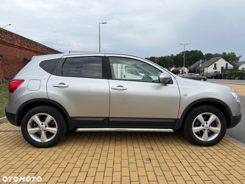 Nissan Qashqai 2.0 4 x 4 tekna - 4