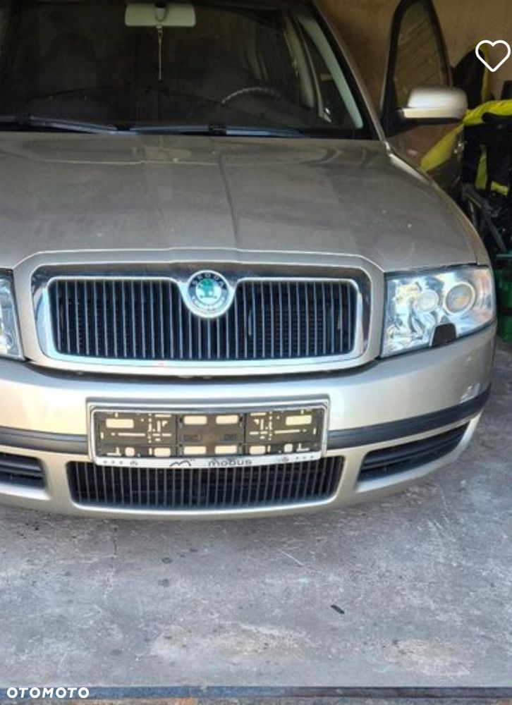 Skoda Superb 1.8 Turbo Comfort - 10