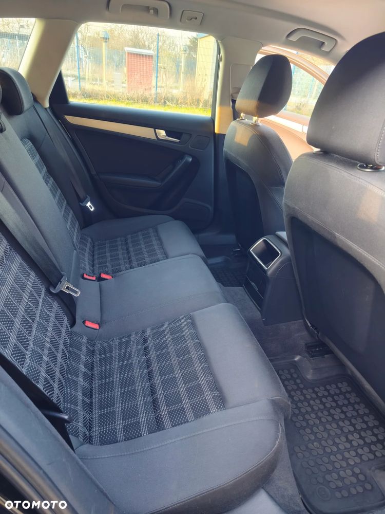 Audi A4 Avant 2.0 TDI DPF Attraction - 6