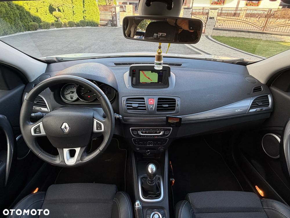 Renault Megane - 5