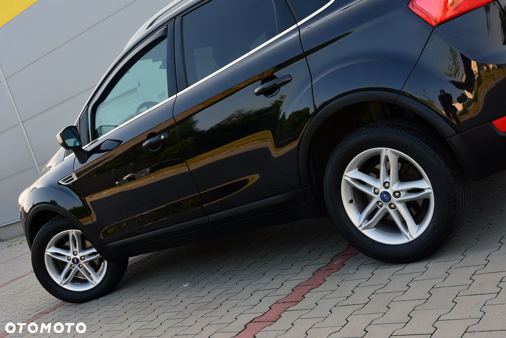 Ford Kuga 2.0 TDCi 2x4 Trend - 23