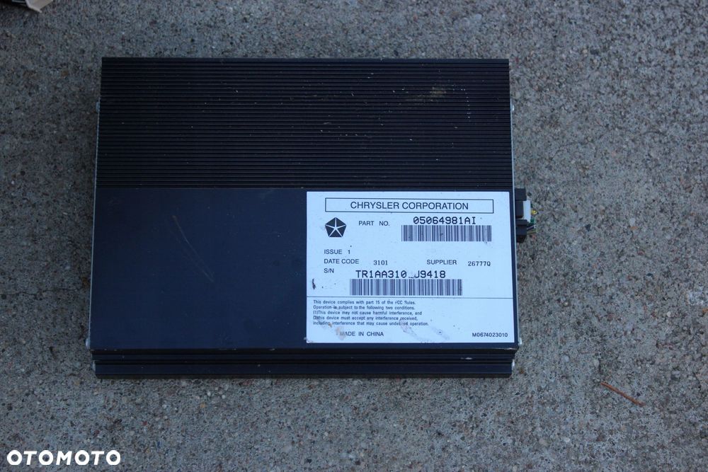 Nawigacja Radio Wyświetlacz Lancia Thema II CHRYSLER 300C II P05064543AJ - 4