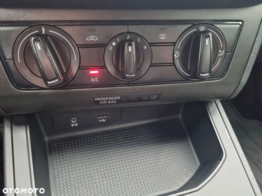 Seat Ibiza 1.0 Reference - 24