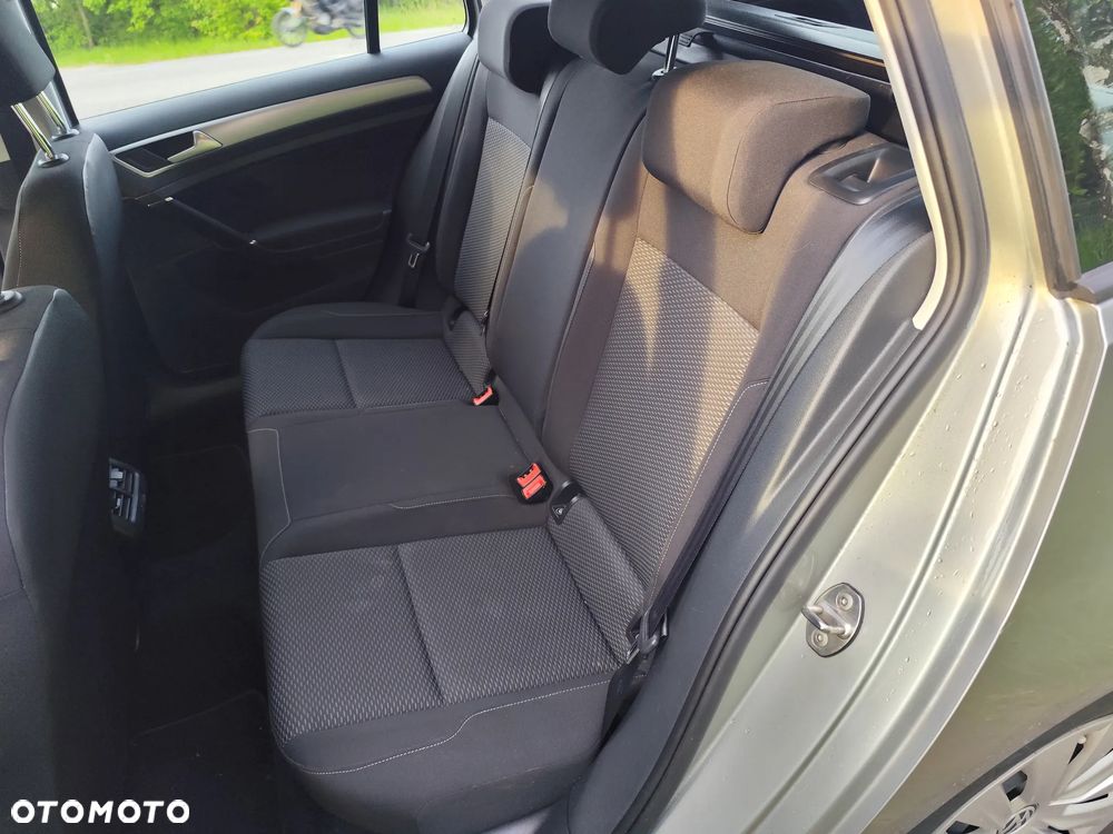 Volkswagen Golf Variant 1.6 TDI (BlueMotion Technology) DSG Comfortline - 15