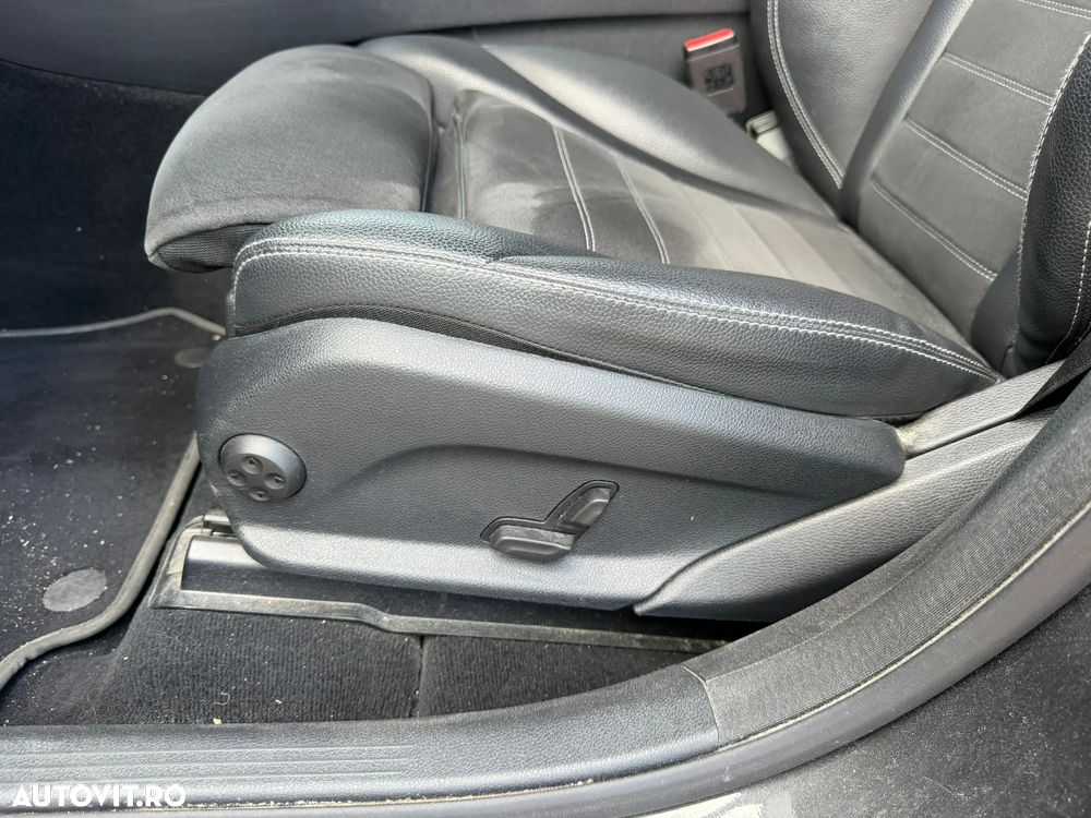 Mercedes-Benz GLC 300 d 4MATIC 9G-TRONIC AMG Line - 18