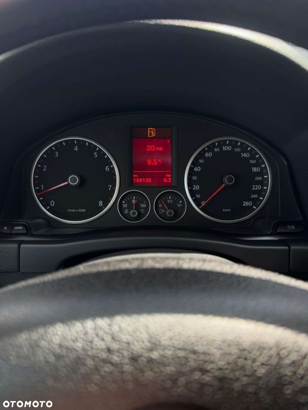 Volkswagen Tiguan - 26