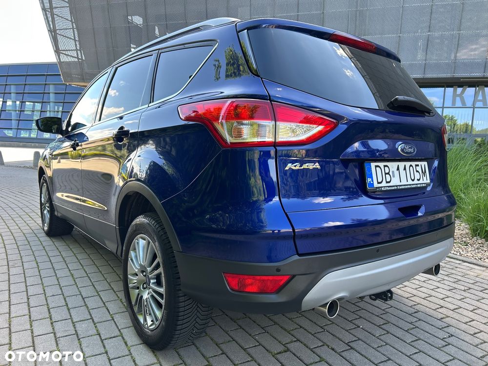 Ford Kuga 2.0 TDCi 2x4 Titanium - 36