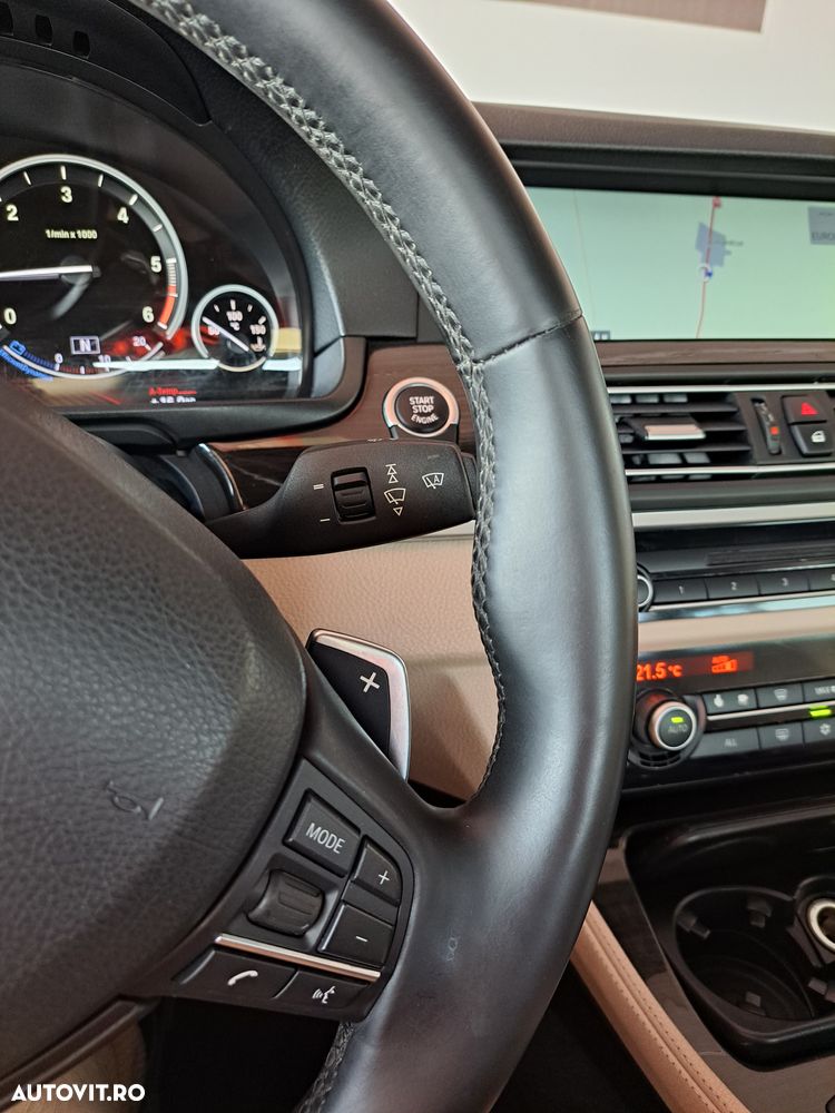BMW Seria 5 525d xDrive Sport-Aut. - 21