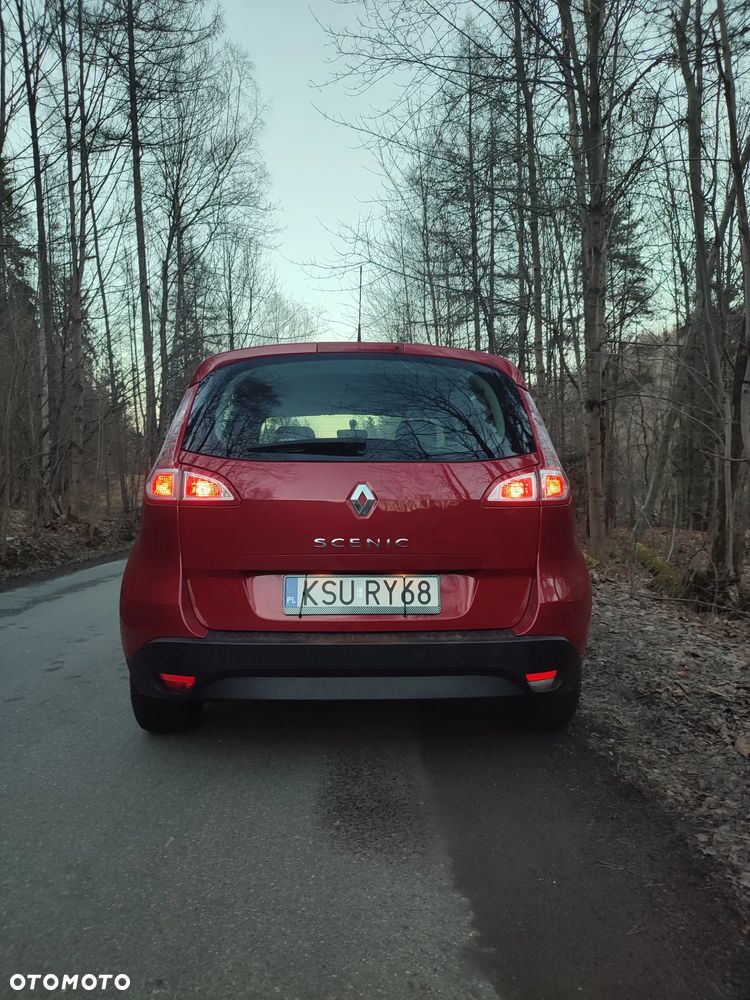 Renault Scenic 1.6 16V 110 Authentique - 8