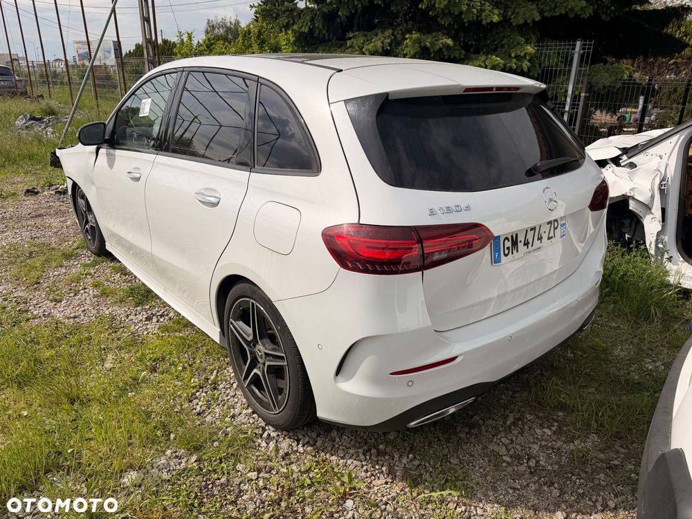 Mercedes-Benz Klasa B 180 d AMG Line 8G-DCT - 5