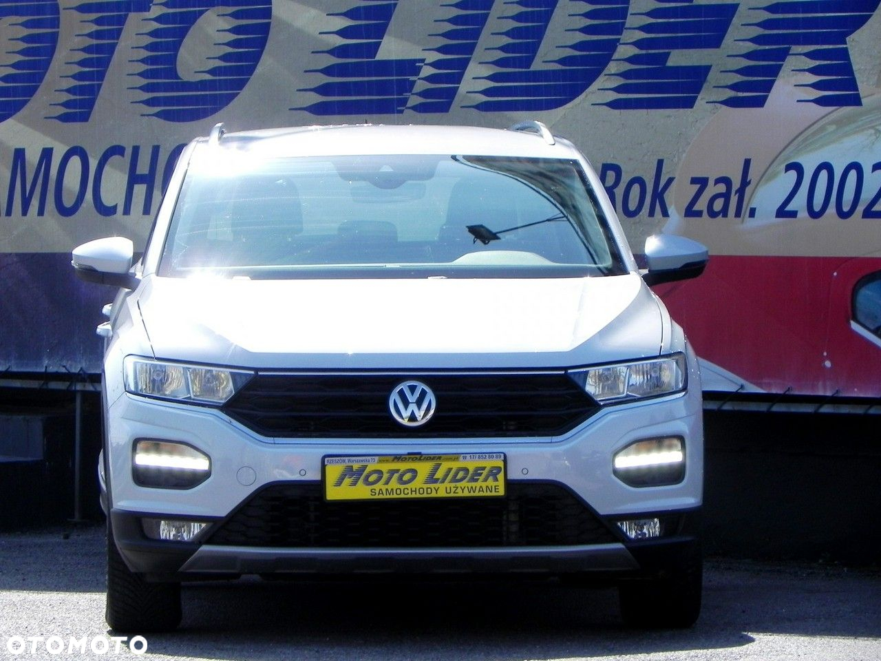 Volkswagen T-Roc - 3