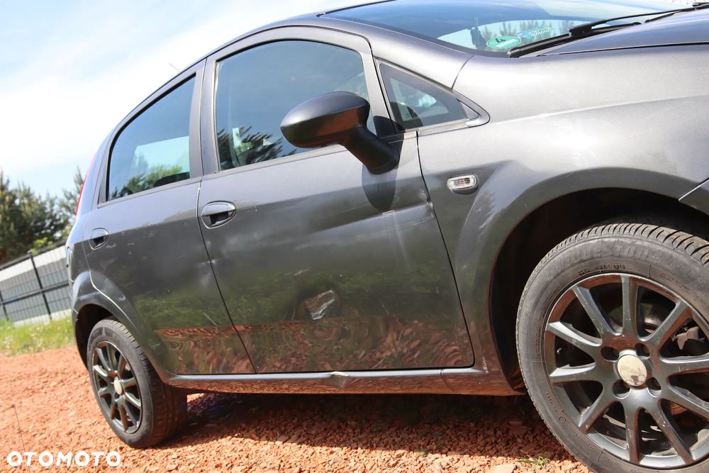 Fiat Grande Punto - 16