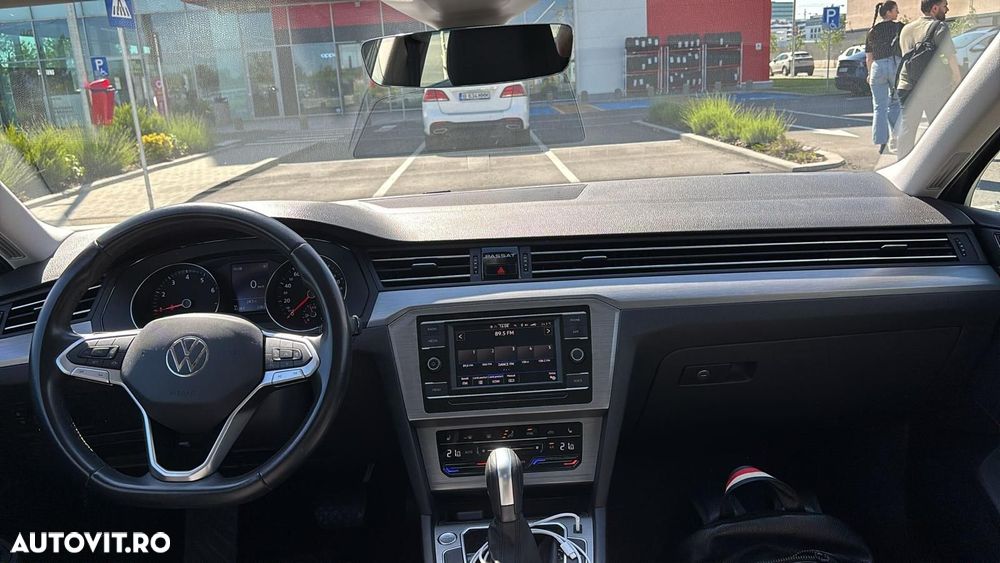 Volkswagen Passat 1.5 TSI ACT DSG Advance - 4