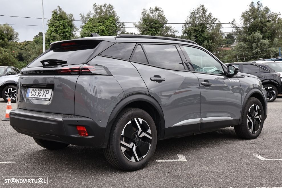 Peugeot e-2008 54 kWh Allure - 3