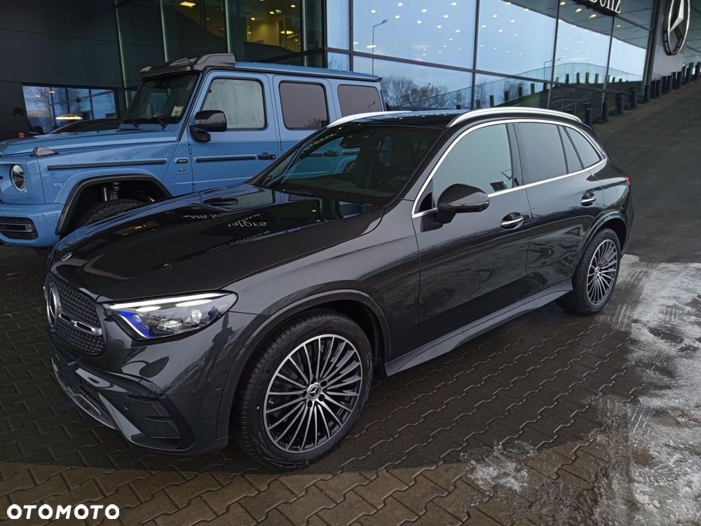 Mercedes-Benz GLC - 2