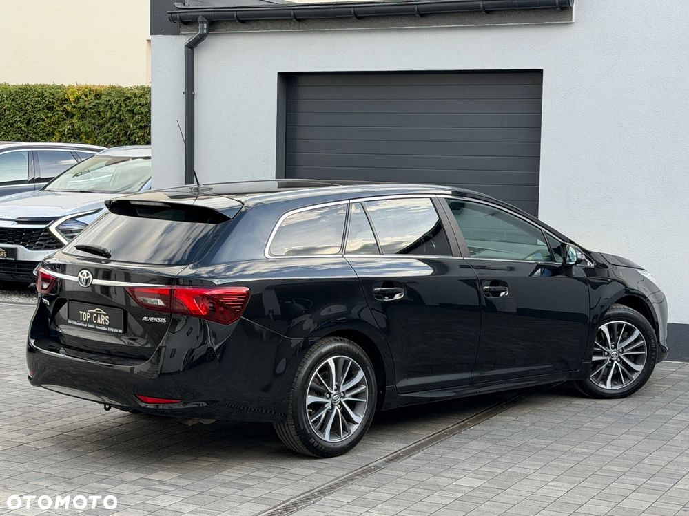 Toyota Avensis - 27