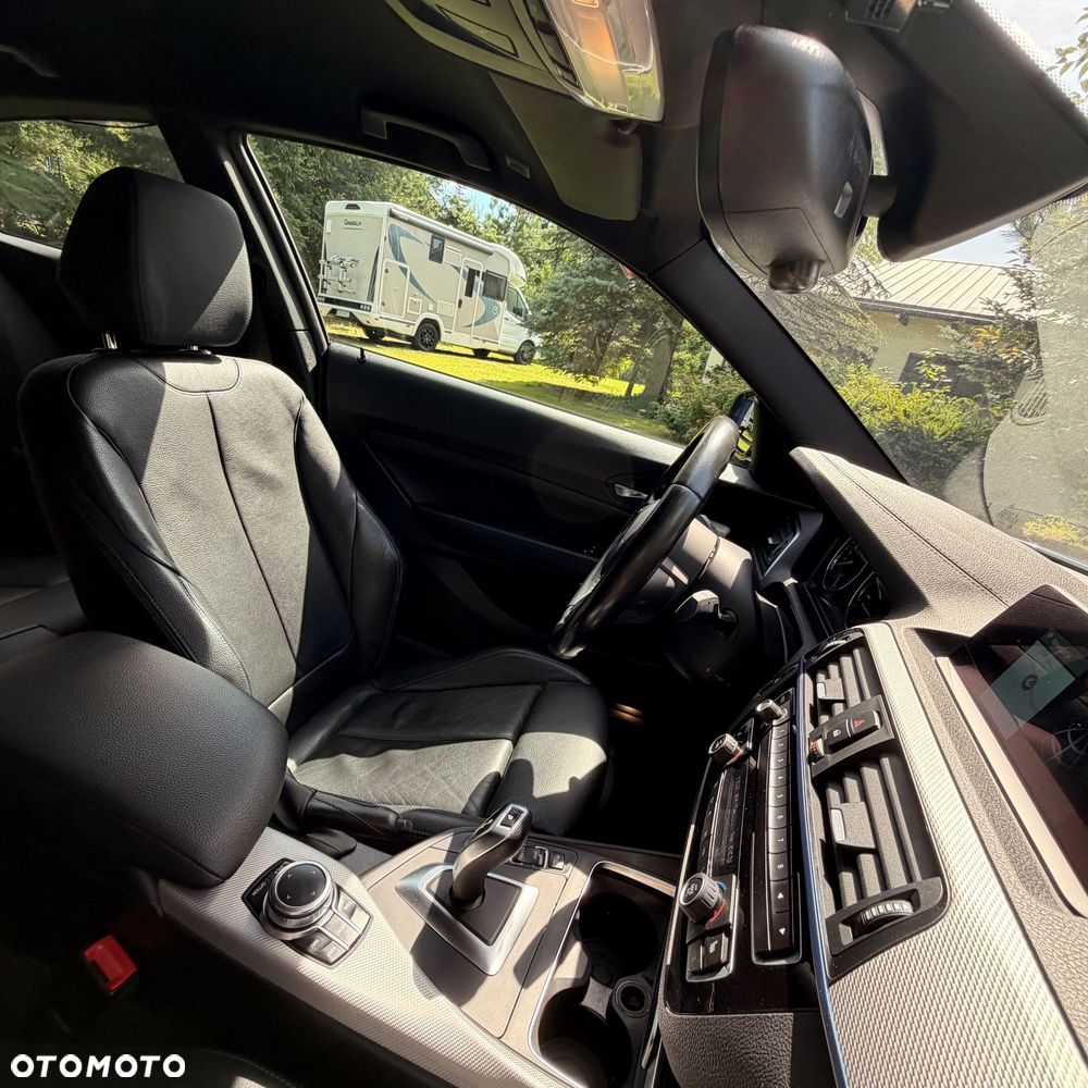 BMW Seria 1 120i GPF M Sport Shadow - 13