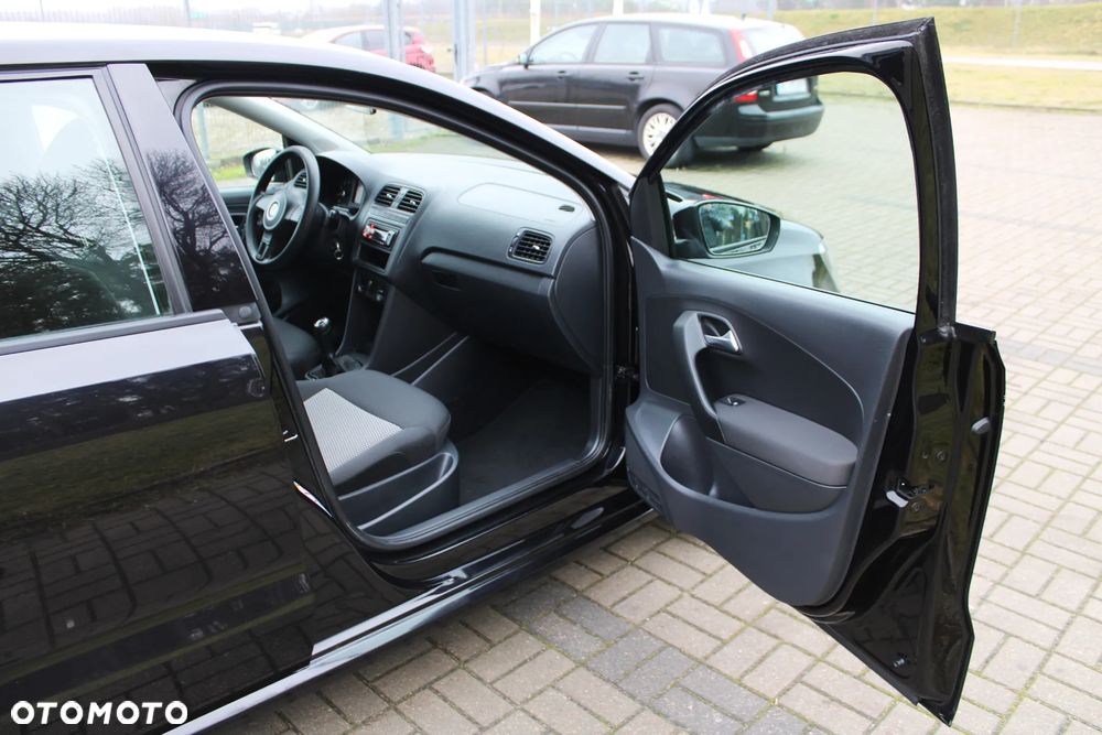 Volkswagen Polo 1.4 Comfortline - 28