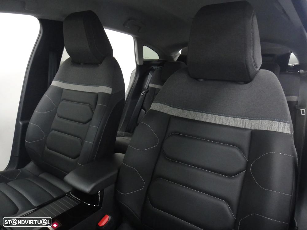 Citroën e-C4 50 kWh Autonomia Conforto Business Edition - 13
