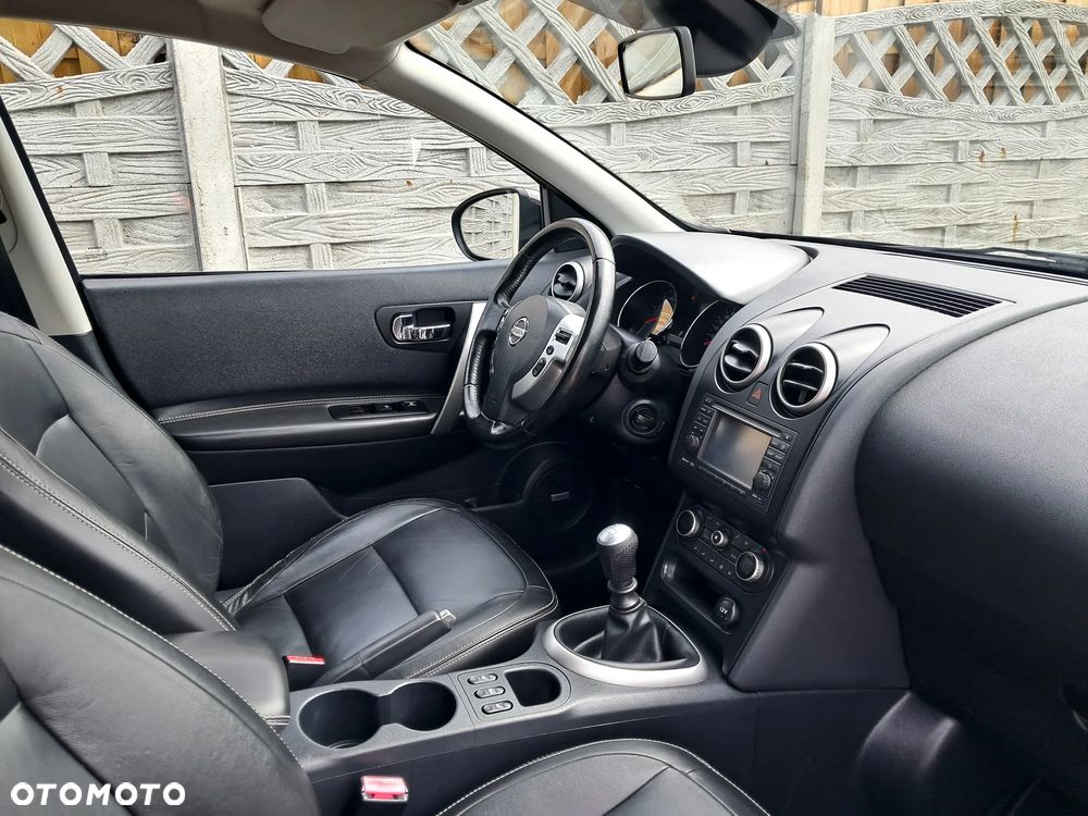 Nissan Qashqai+2 1.6 dCi DPF Start/Stop tekna - 27