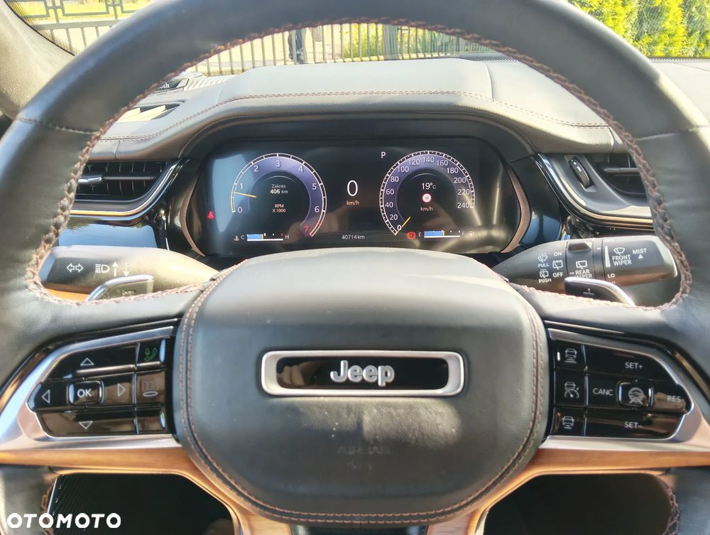 Jeep Grand Cherokee 3.6 V6 Pentastar 4WD Automatik Summit - 24