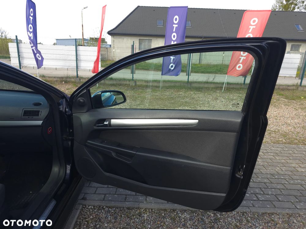 Opel Astra 1.6 T Sport - 11