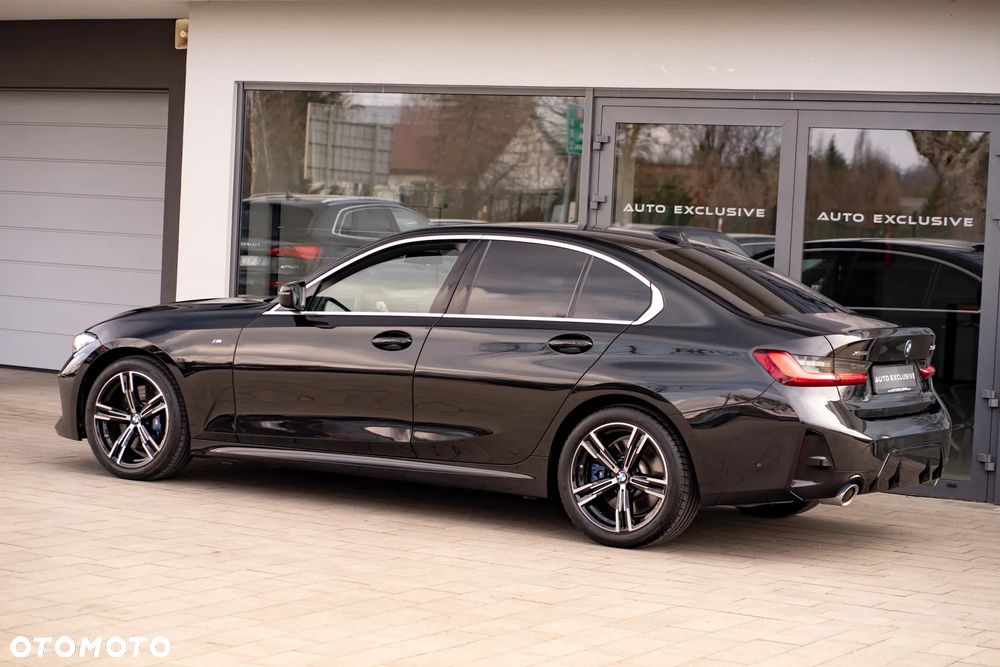 BMW Seria 3 330i xDrive M Sport sport - 20