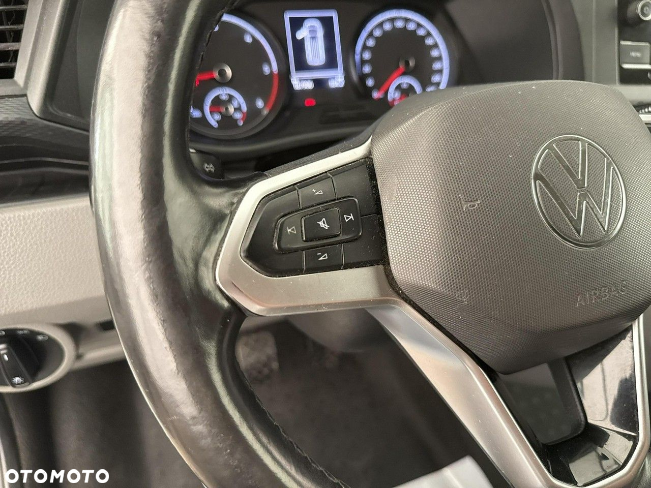 Volkswagen Transporter - 26