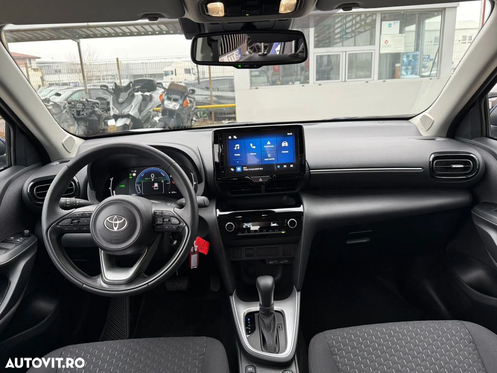Toyota Yaris Cross 1.5 VVT-i HSD 4x2 Active - 15