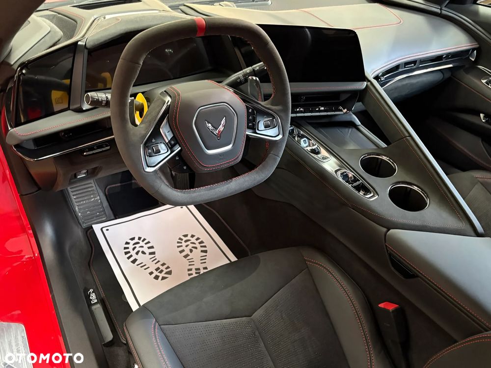 Chevrolet Corvette - 6