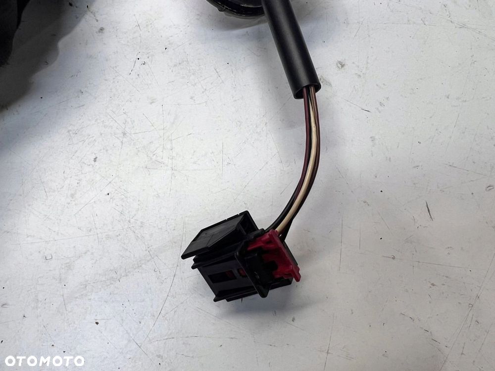 LUSTERKO ZEWNĘTRZNE LEWE AUDI A3 8P SPORTBACK 8P4 LY1Q 5 PIN EU - 3