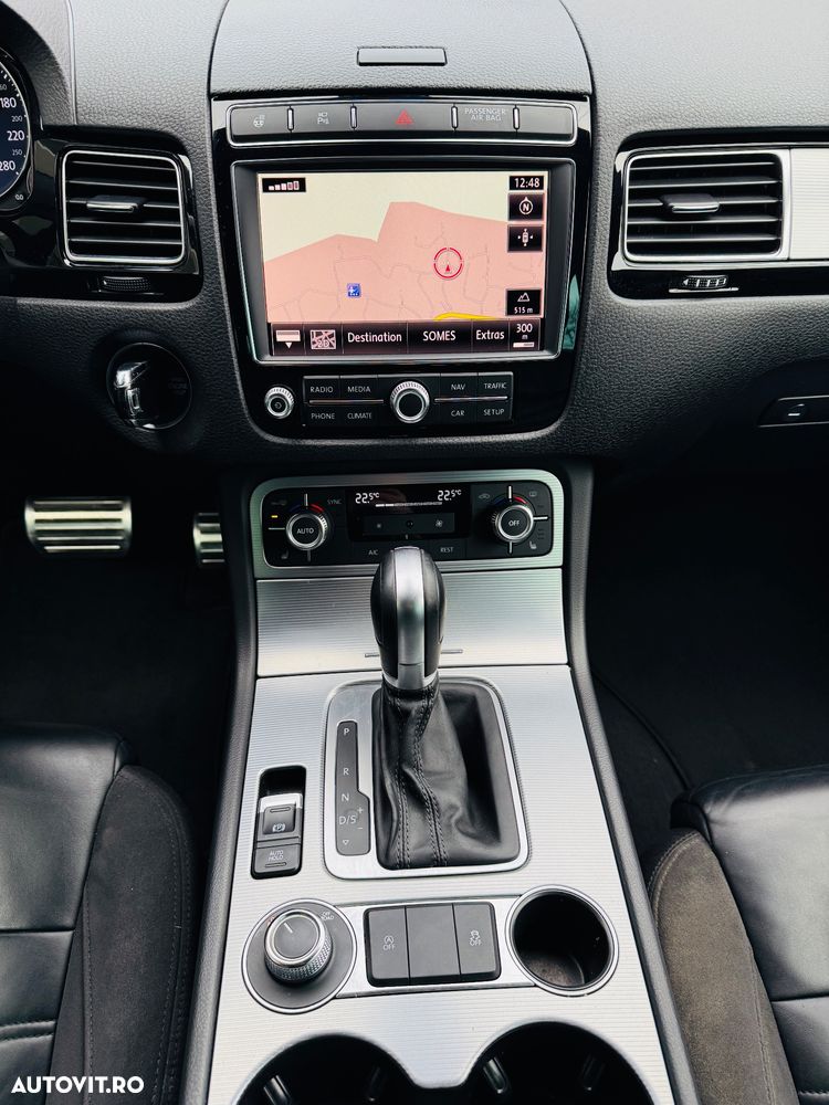 Volkswagen Touareg - 5