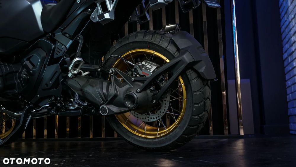 BMW R - 6