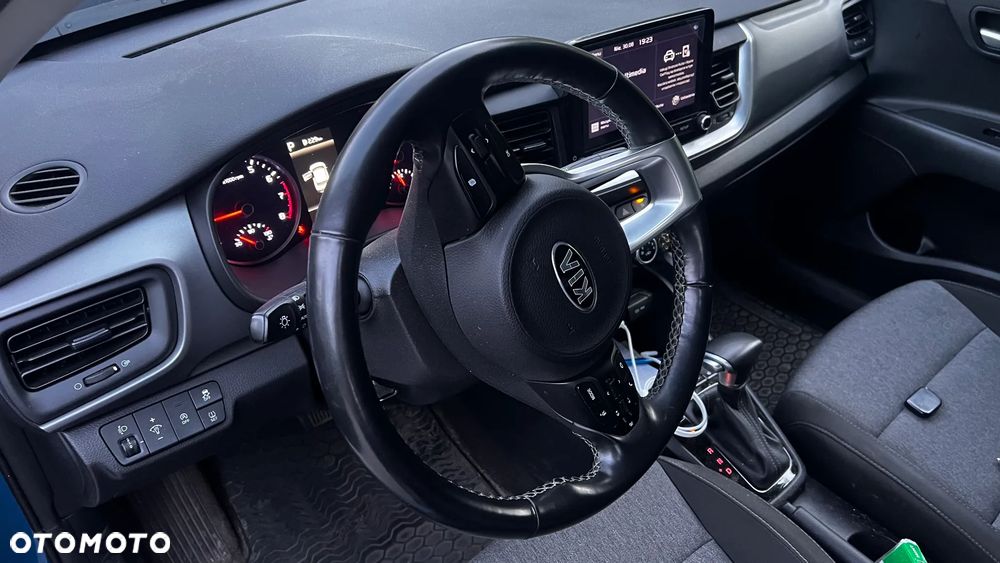 Kia Stonic 1.4 M - 8