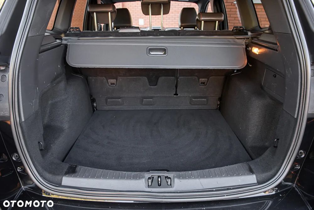 Ford Kuga 2.0 TDCi 4x4 ST-Line - 30