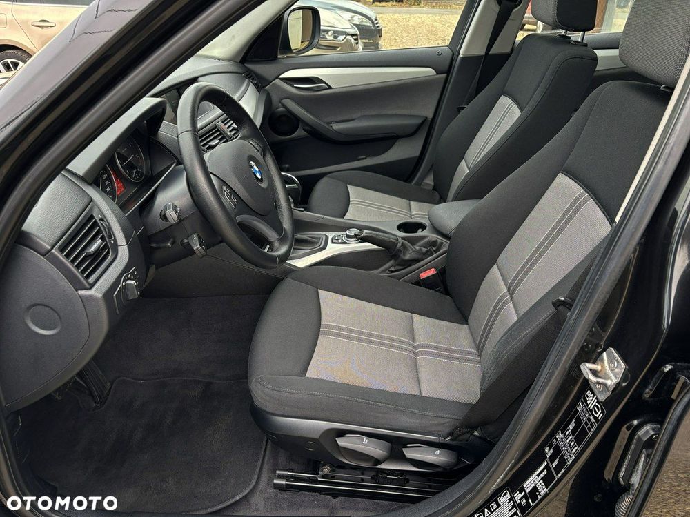 BMW X1 xDrive20d - 13