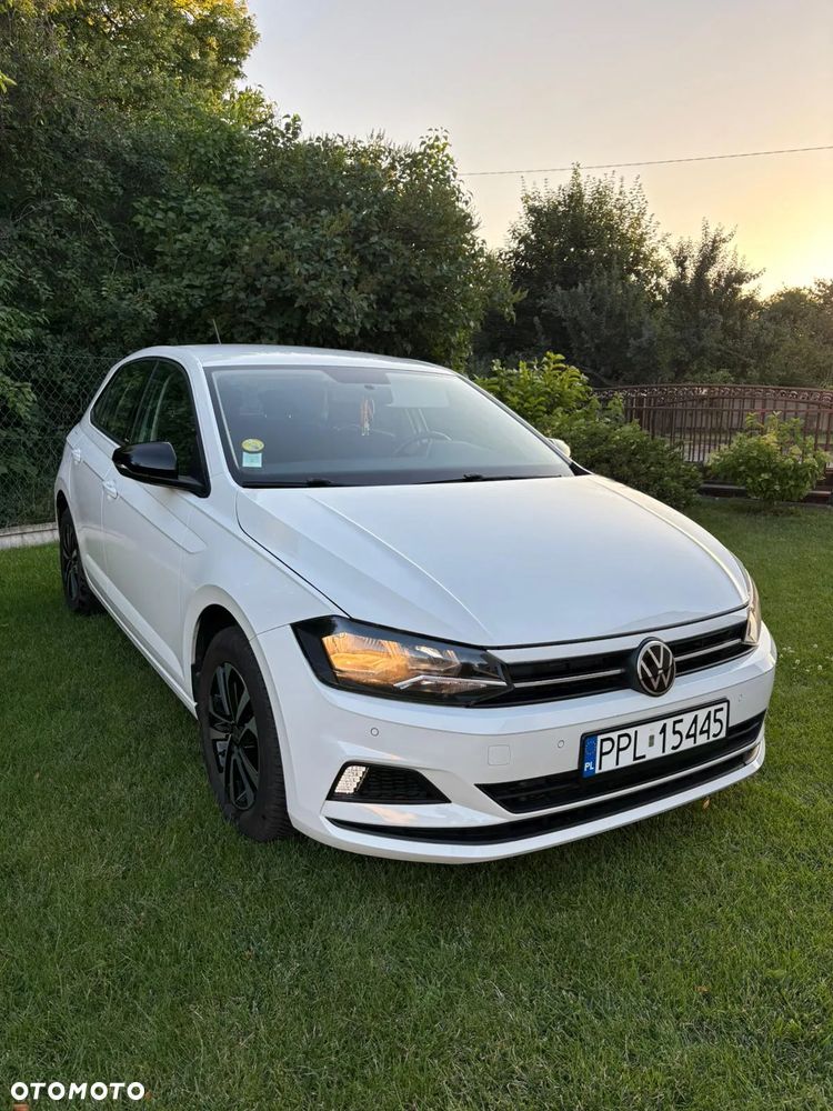 Volkswagen Polo - 1