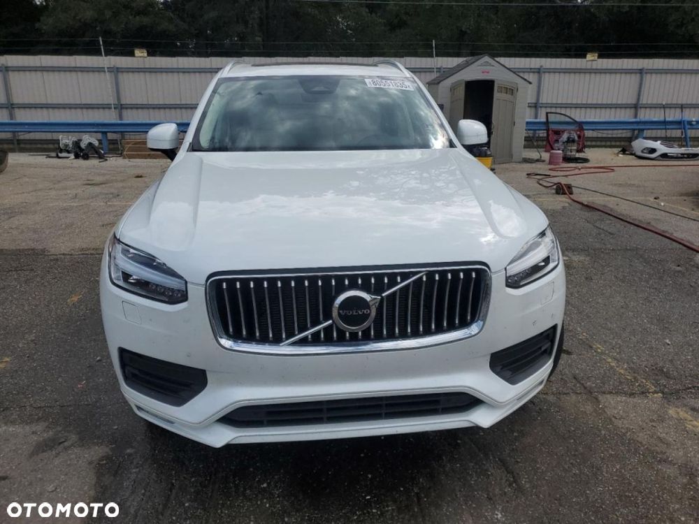Volvo XC 90 - 2