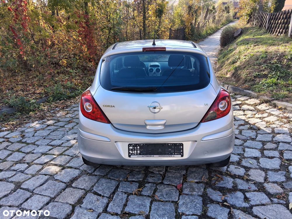 Opel Corsa 1.4 16V Edition - 7