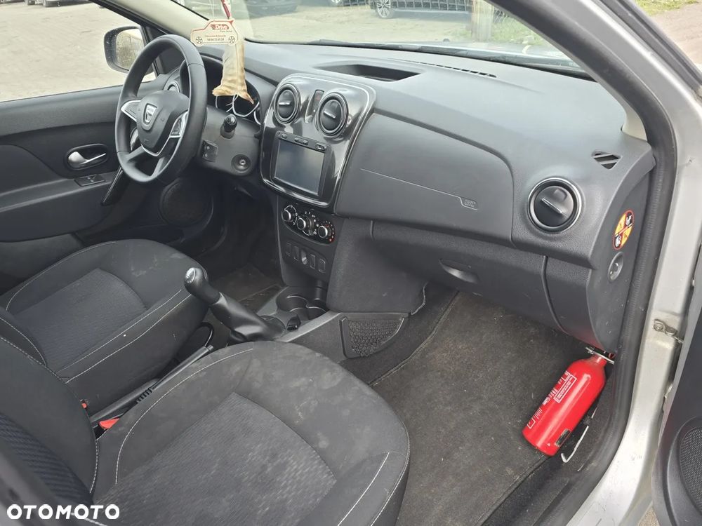 Dacia Logan 1.0 SCe Laureate - 9