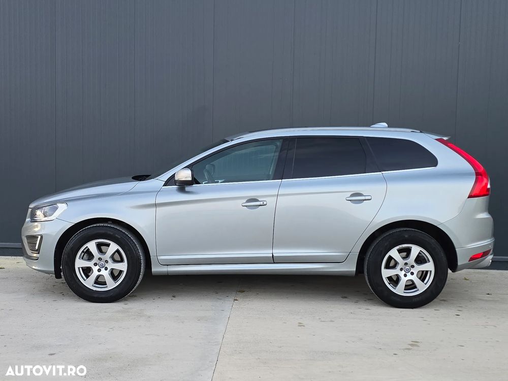 Volvo XC 60 D4 R-Design - 13