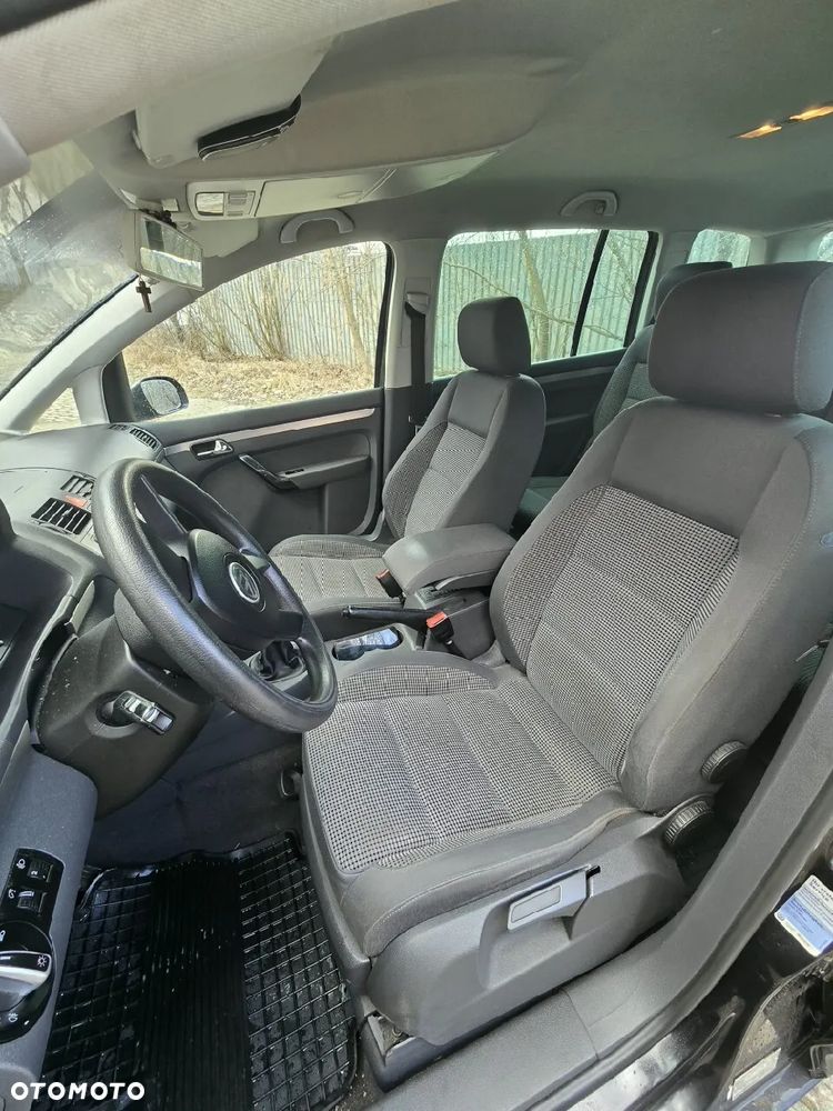 Volkswagen Touran 1.9 TDI Highline - 6