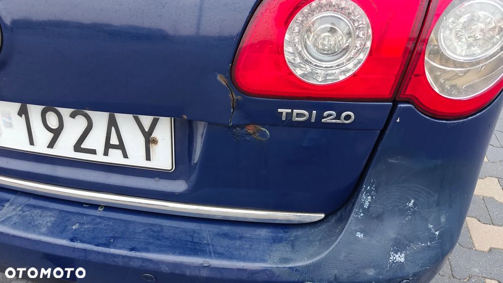 Volkswagen Passat 2.0 TDI Trendline DSG - 9